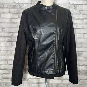 Red Snap Black Pleather Moto Jacket